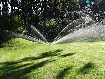 Sistema de riego por aspersión
