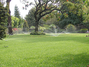 Sistema de riego por aspersión